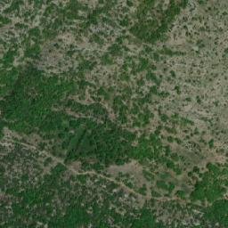 Satellite imagery of Maksimovića Greda, HR