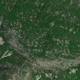 Satellite imagery of Maksimovića Greda, HR