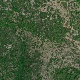 Satellite imagery of Maksimovića Greda, HR