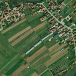 Satellite imagery of Mostre Radio Mast, BA