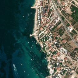 Satellite imagery of Rt Krmčine, HR