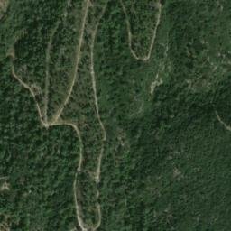 Satellite imagery of cairn, FR