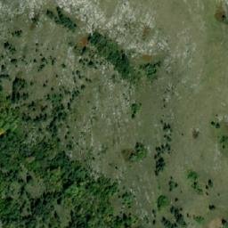 Satellite imagery of Mečet, BA