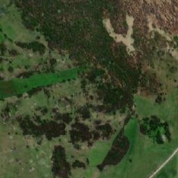 Satellite imagery of Čolopek, BA