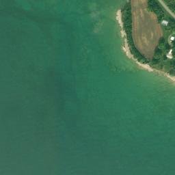 Satellite imagery of Robinson Point, CA