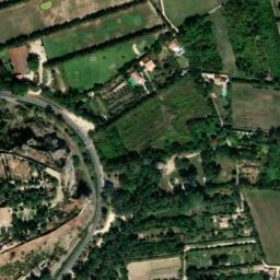 Satellite imagery of Abbaye Saint-André, FR