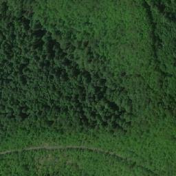 Satellite imagery of Bećirovac, BA