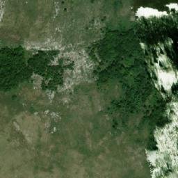 Satellite imagery of Mala Privija, BA