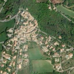 Satellite imagery of cairn, FR