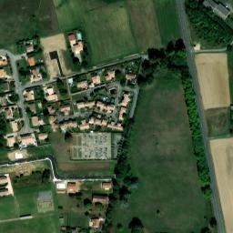 Satellite imagery of Château de Pérignon, FR