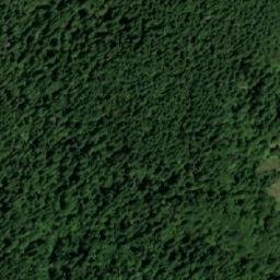 Satellite imagery of Mali Malovan, BA