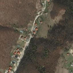 Satellite imagery of Kremeš, BA