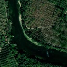 Satellite imagery of Château de Frescati, FR