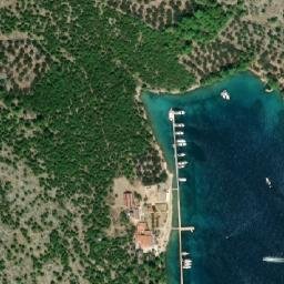 Satellite imagery of cairn, IT