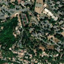 Satellite imagery of Abbaye de Sainte-Croix d'Apt, FR