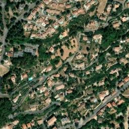 Satellite imagery of Abbaye de Sainte-Croix d'Apt, FR