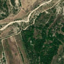 Satellite imagery of cairn, FR