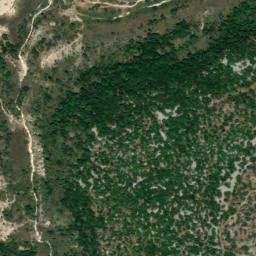 Satellite imagery of cairn, FR