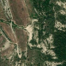 Satellite imagery of cairn, FR