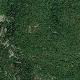 Satellite imagery of cairn, FR