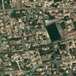 Satellite imagery of Abbaye Notre-Dame de Mollégès, FR
