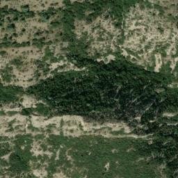 Satellite imagery of Rochers des Onze Heures, FR