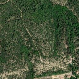 Satellite imagery of Château d'Allemagne-en-Provence, FR
