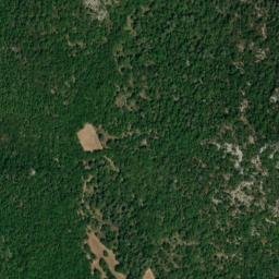 Satellite imagery of cairn, FR