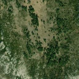 Satellite imagery of cairn, FR