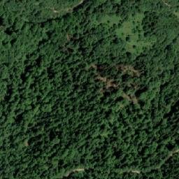 Satellite imagery of Bređak, BA