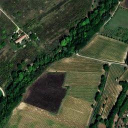 Satellite imagery of Château de la Tour-d'Aigues, FR