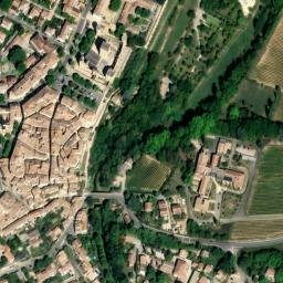 Satellite imagery of Château de la Tour-d'Aigues, FR