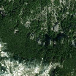 Satellite imagery of Pod, BA