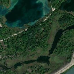 Satellite imagery of Château de Cadarache, FR