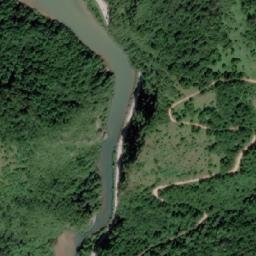 Satellite imagery of Bređak, BA