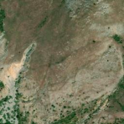 Satellite imagery of Salakovac, BA