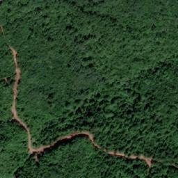 Satellite imagery of Bređak, BA