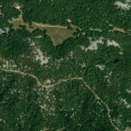 Satellite imagery of Goli Umac, BA