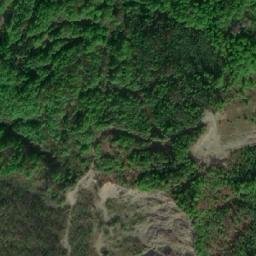 Satellite imagery of Močila, BA