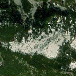 Satellite imagery of Razvale, BA