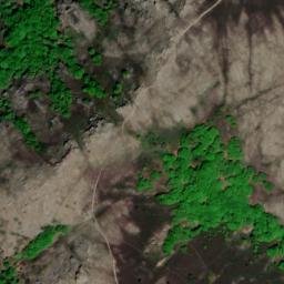 Satellite imagery of cairn, FR