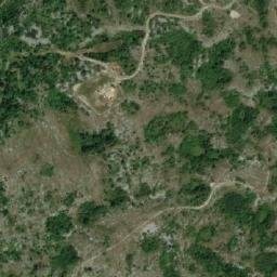 Satellite imagery of Pećine, BA