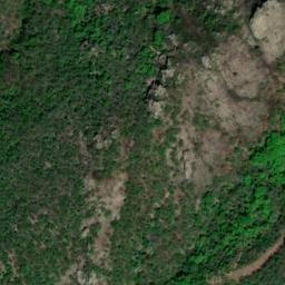 Satellite imagery of cairn, FR