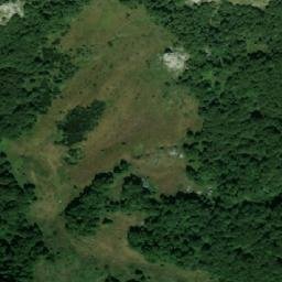 Satellite imagery of Lupoč, BA