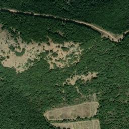 Satellite imagery of cairn, FR