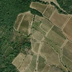 Satellite imagery of cairn, FR