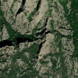 Satellite imagery of cairn, FR