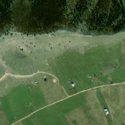 Satellite imagery of Borovi Rat, BA