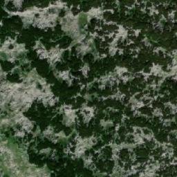 Satellite imagery of Malo Vratlo, BA