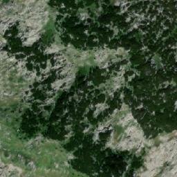 Satellite imagery of Malo Vratlo, BA